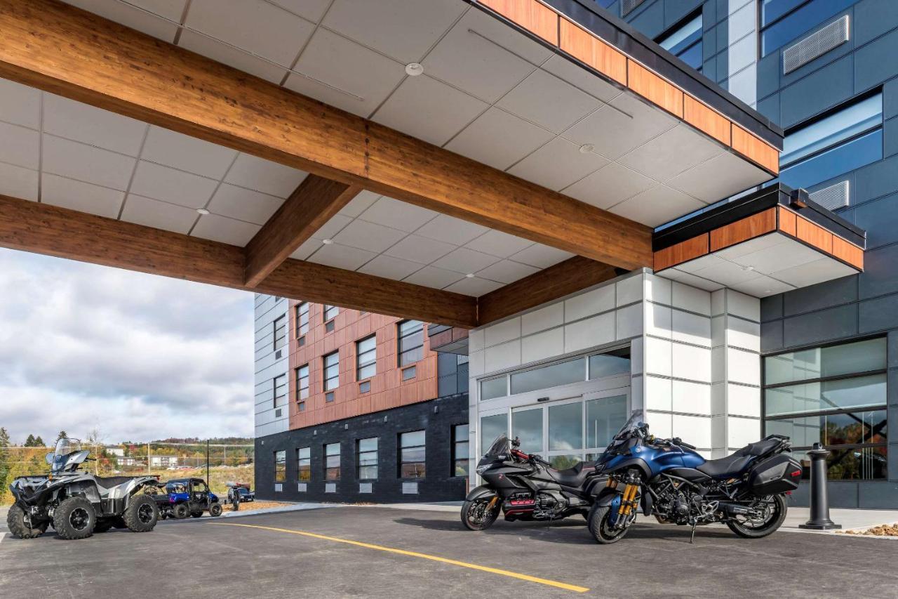 Quality Hotel & Conference Centre Edmundston Exterior foto